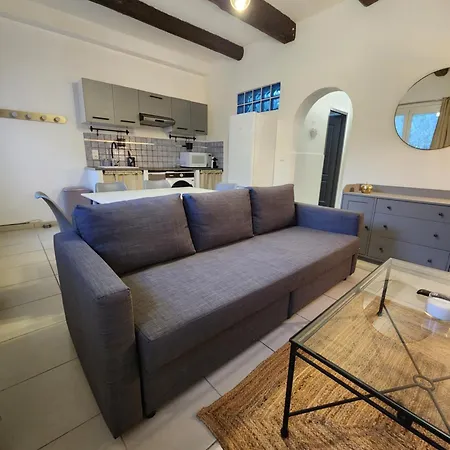 Calme Absolu Avec Parking Dans Belle Bastide Provencale Apartament