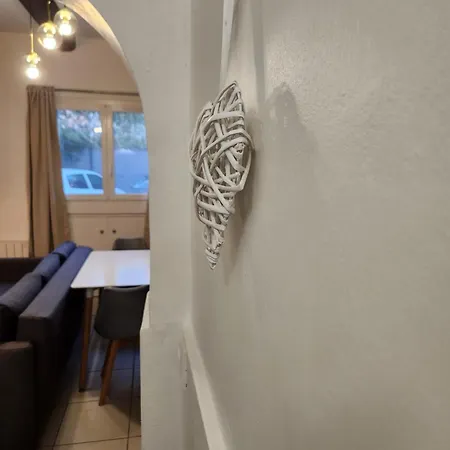 Apartament Calme Absolu Avec Parking Dans Belle Bastide Provencale Tulon