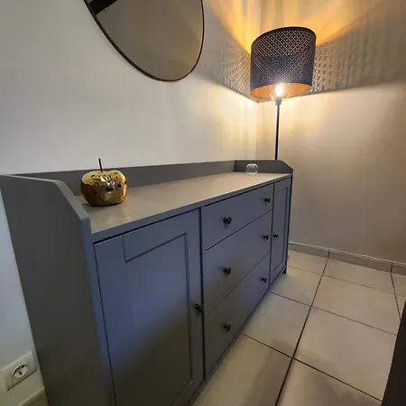 Calme Absolu Avec Parking Dans Belle Bastide Provencale *